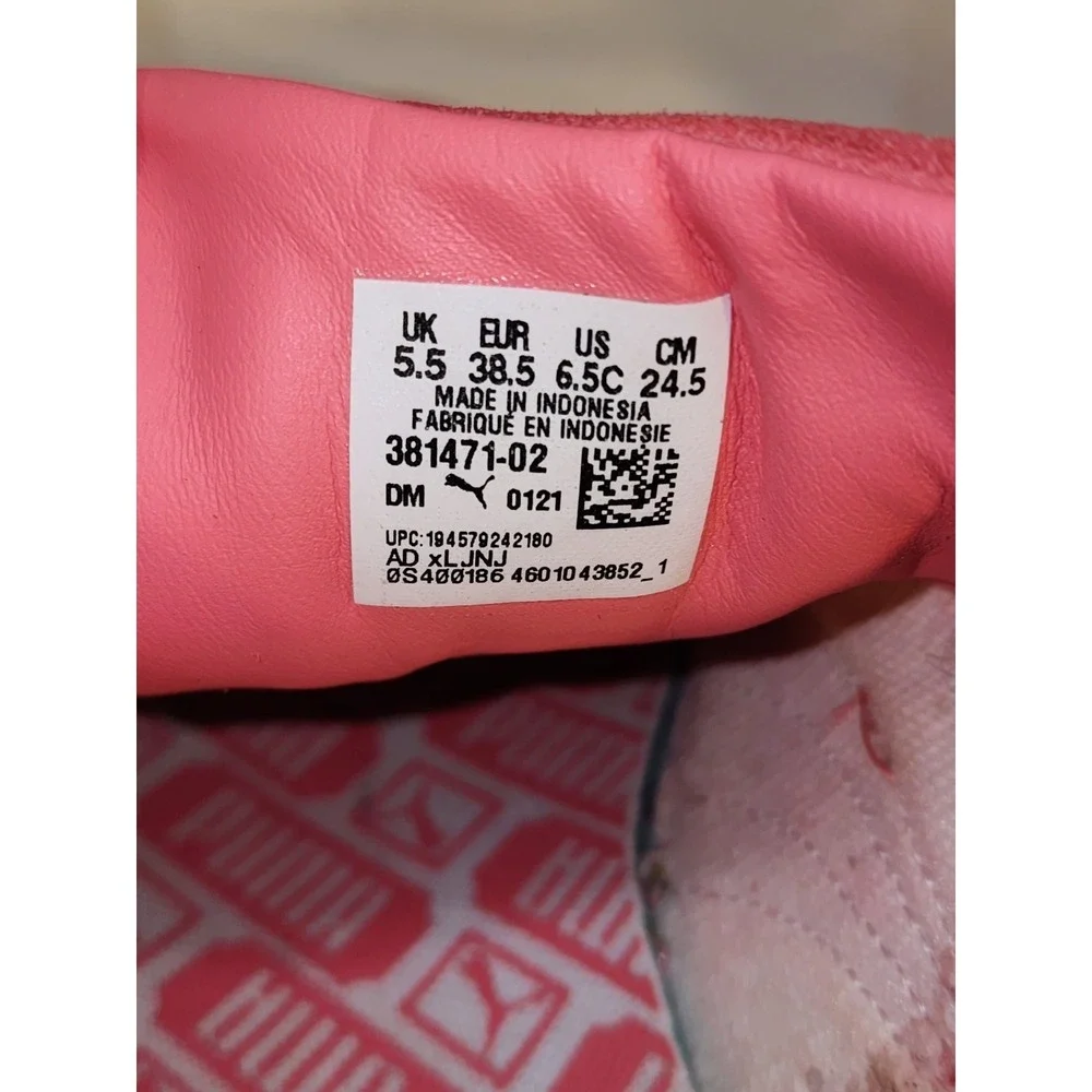 Puma Pink Suede Sneakers Size 6.5 C  Shoe Sunkissed Coral With Box‎